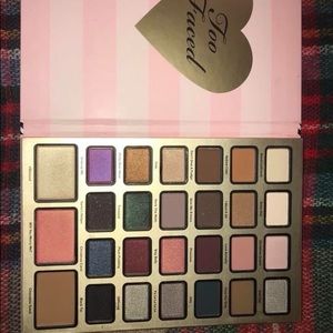 NEED GONE ‼️ TOO FACED PALETTE BRAND NEW
